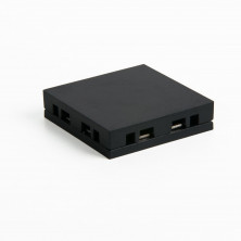 Четырёхсторонний соединитель для накладного шинопровода Flat Magnetic 85003/00