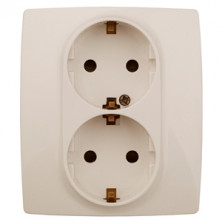 Розетка 2P+E Schuko со шторками Эра 12-2104-02 Б0014700